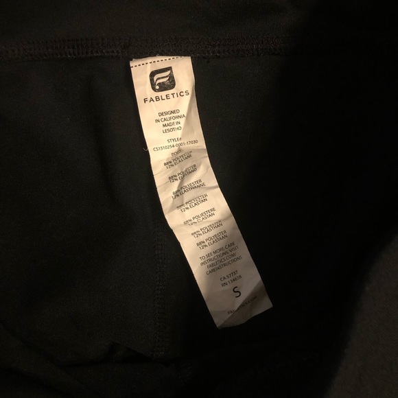 Fabletics Leggings Bundle - Picture 9 of 10